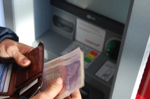 盈科首次被執行！宇宙大所竟淪為梅向榮提款機